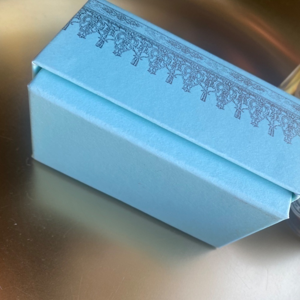 LADUREE empty box - Picture 8 of 8